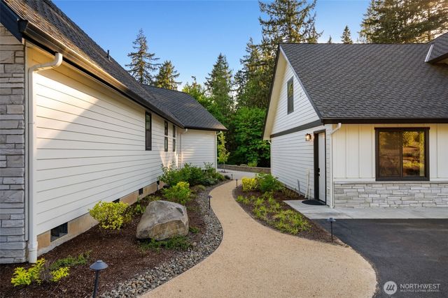 211 NW 235th Street, Ridgefield, WA 98642