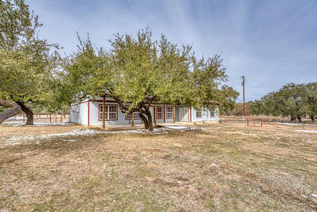 1838 County Road 100, Burnet, TX 78611