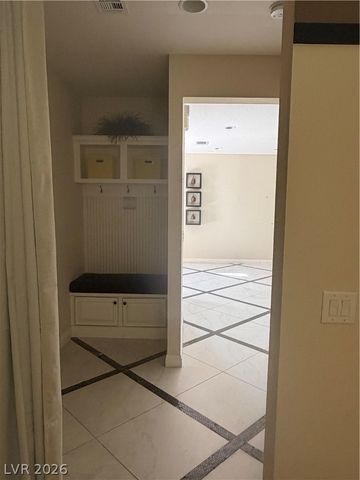 817 Orchard Course Drive, Las Vegas, NV 89148