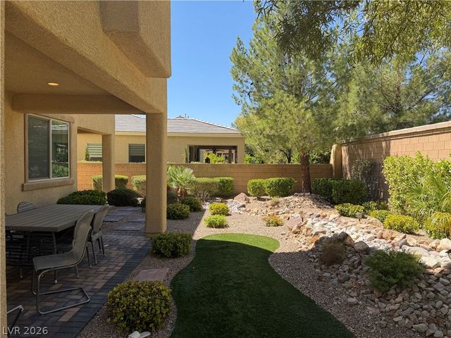 817 Orchard Course Drive, Las Vegas, NV 89148
