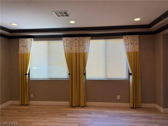 817 Orchard Course Drive, Las Vegas, NV 89148