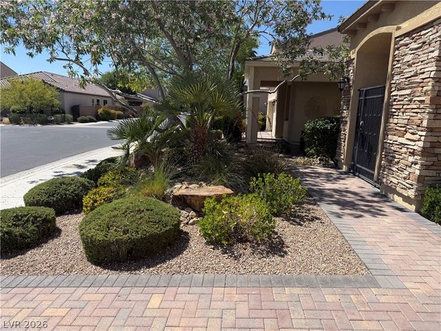 817 Orchard Course Drive, Las Vegas, NV 89148