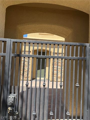 817 Orchard Course Drive, Las Vegas, NV 89148