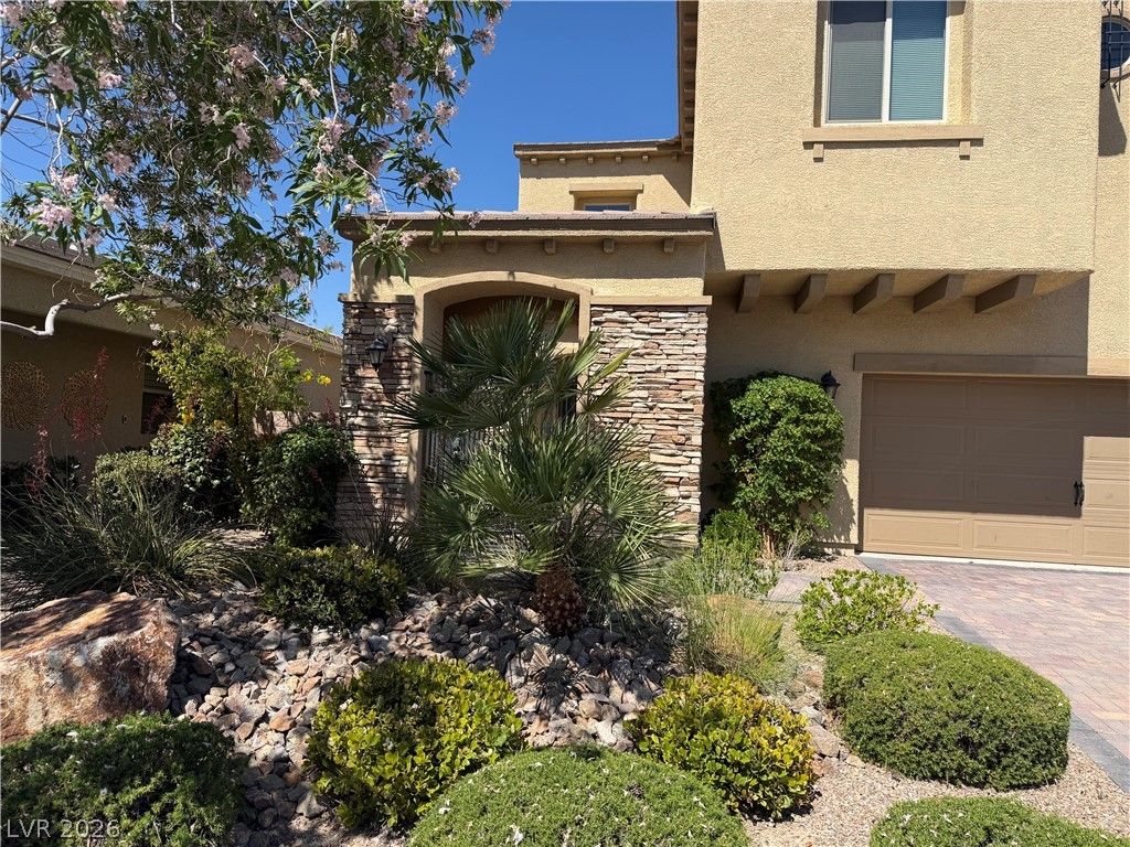 817 Orchard Course Drive, Las Vegas, NV 89148
