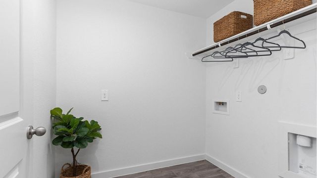 6004 Hawthorne Gardens Drive, Rosenberg, TX 77469