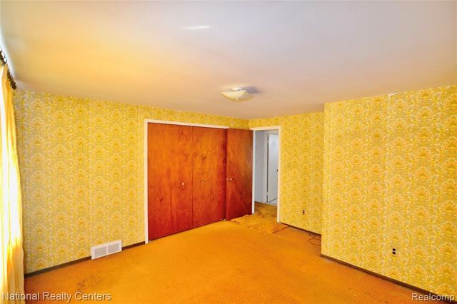 36306 Weber Drive, Sterling Heights, MI 48310
