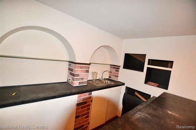 36306 Weber Drive, Sterling Heights, MI 48310