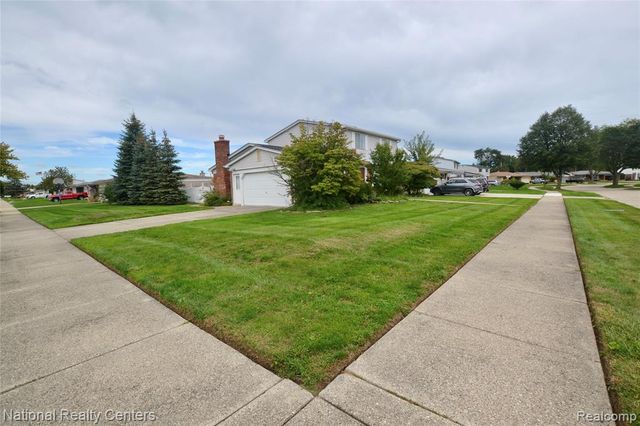 36306 Weber Drive, Sterling Heights, MI 48310