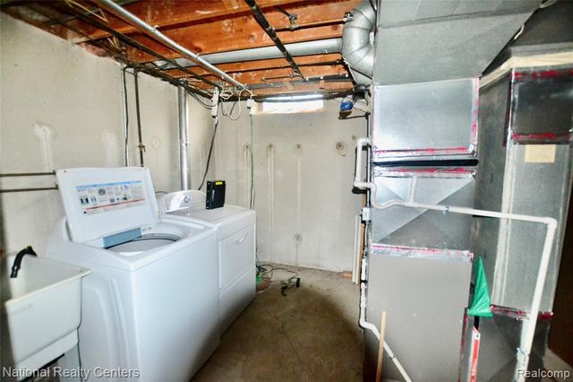 36306 Weber Drive, Sterling Heights, MI 48310