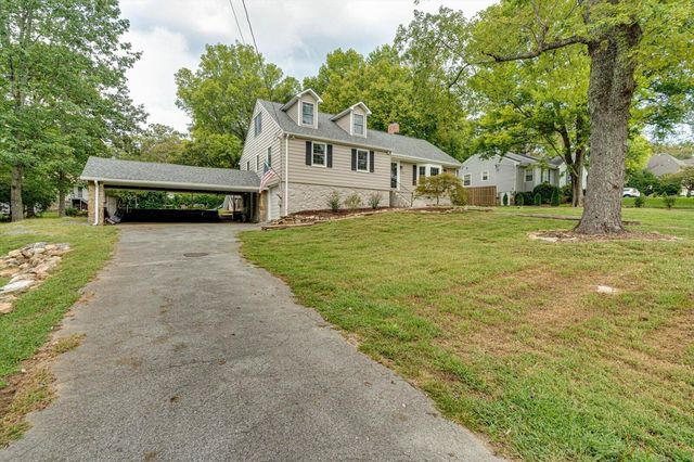 1204 Aladdin Road, Lookout Mountain, GA 30750