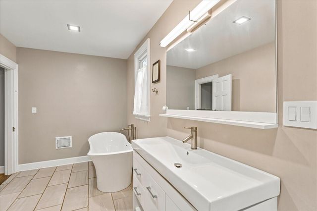 1204 Aladdin Road, Lookout Mountain, GA 30750