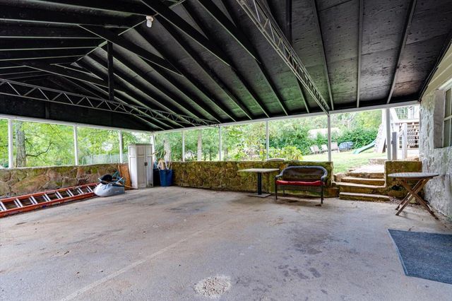 1204 Aladdin Road, Lookout Mountain, GA 30750