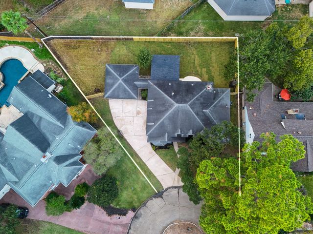 8006 Vickridge Lane, Spring, TX 77379