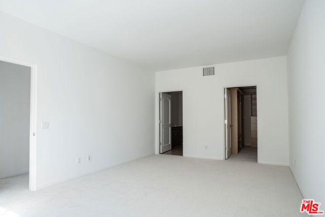 851 N San Vicente Boulevard 115, West Hollywood, CA 90069