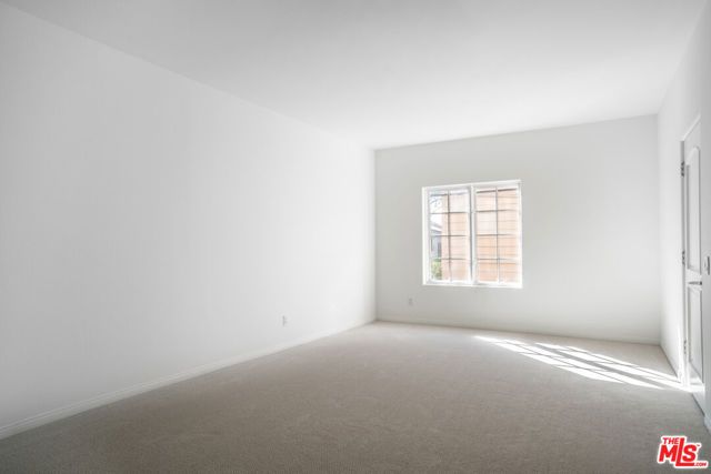 851 N San Vicente Boulevard 115, West Hollywood, CA 90069