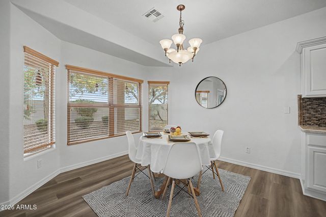 3211 E GLENEAGLE Drive, Chandler, AZ 85249