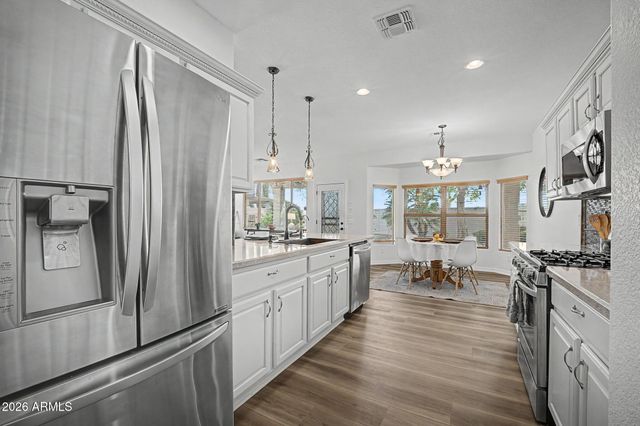 3211 E GLENEAGLE Drive, Chandler, AZ 85249