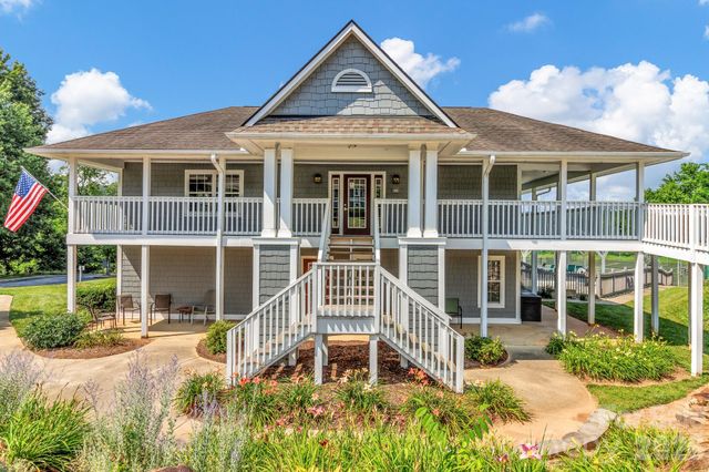 2601 Sagamore Lane, Asheville, NC 28806