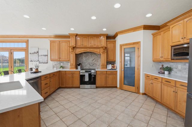 1529 SILVER MAPLE DRIVE, De Pere, WI 54115