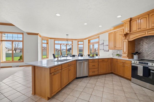 1529 SILVER MAPLE DRIVE, De Pere, WI 54115