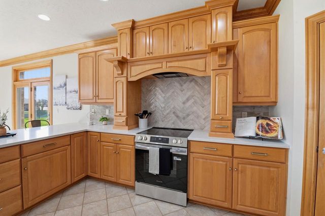1529 SILVER MAPLE DRIVE, De Pere, WI 54115