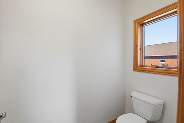 1529 SILVER MAPLE DRIVE, De Pere, WI 54115