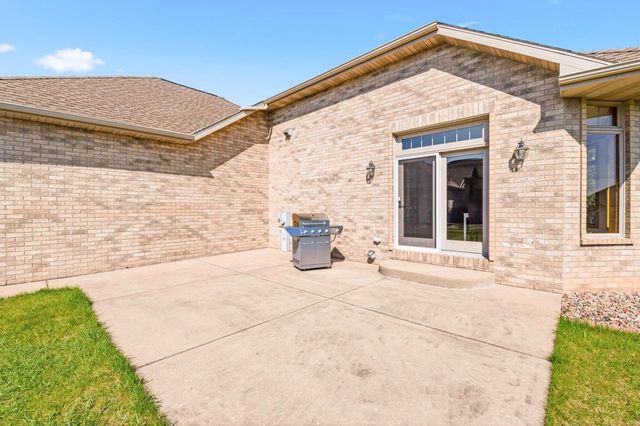 1529 SILVER MAPLE DRIVE, De Pere, WI 54115