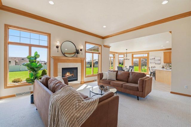 1529 SILVER MAPLE DRIVE, De Pere, WI 54115