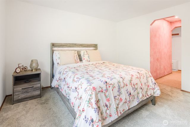3709 S 284th Place, Auburn, WA 98001