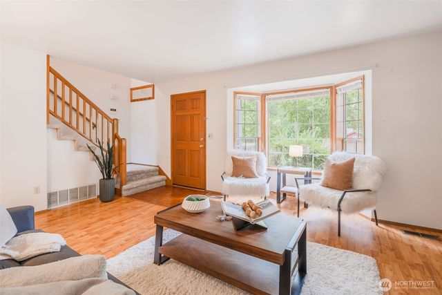 3709 S 284th Place, Auburn, WA 98001