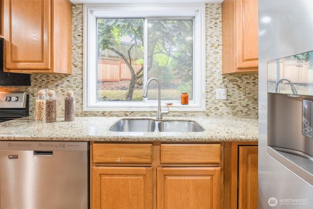 3709 S 284th Place, Auburn, WA 98001