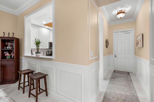 8 Harbour Isle Drive E 5, Fort Pierce, FL 34949