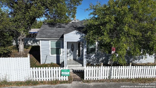 139 Hansford, San Antonio, TX 78210