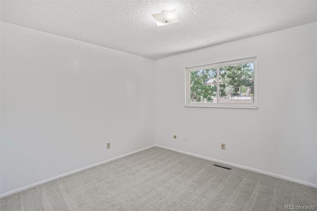 6713 Debra Drive, Fort Collins, CO 80525