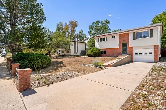 6713 Debra Drive, Fort Collins, CO 80525