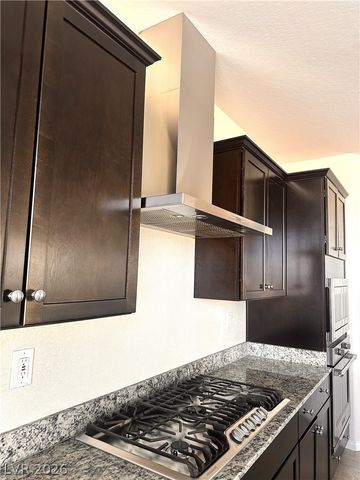 5380 Jade Crystal Avenue, Las Vegas, NV 89146