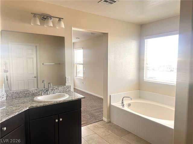 5380 Jade Crystal Avenue, Las Vegas, NV 89146