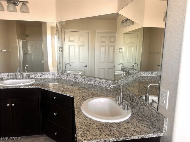 5380 Jade Crystal Avenue, Las Vegas, NV 89146