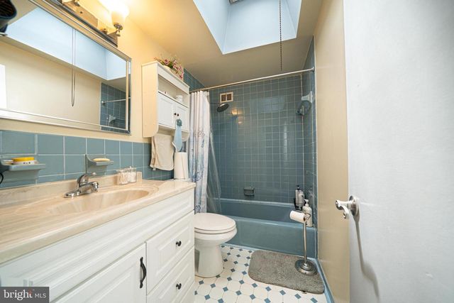 816 KENDRICK ST, Philadelphia, PA 19111