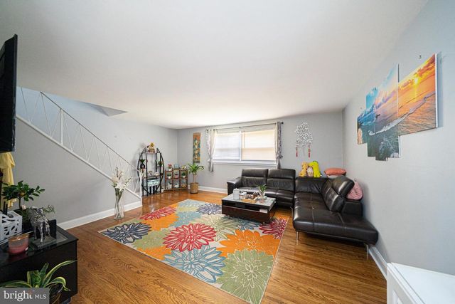 816 KENDRICK ST, Philadelphia, PA 19111