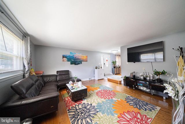 816 KENDRICK ST, Philadelphia, PA 19111