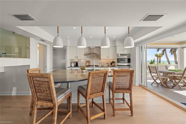 1 Sunset Captiva LN, Captiva, FL 33924