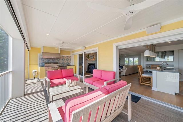 1 Sunset Captiva LN, Captiva, FL 33924