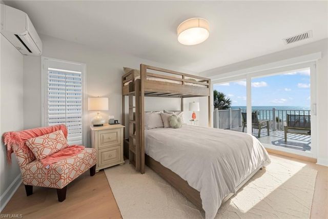 1 Sunset Captiva LN, Captiva, FL 33924