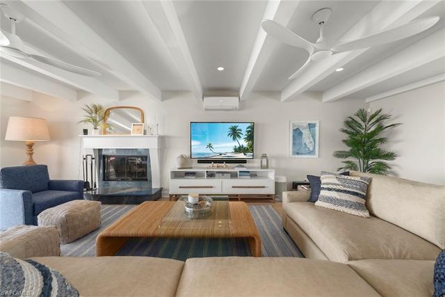 1 Sunset Captiva LN, Captiva, FL 33924