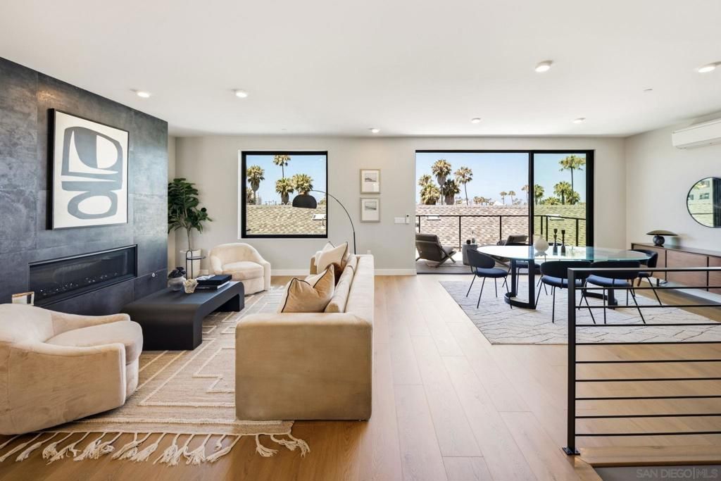 505 N Freeman Street 202, Oceanside, CA 92054 — photo 2