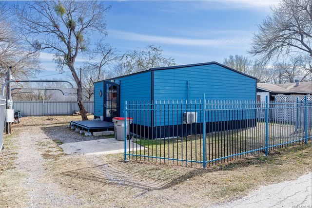 11334 S US HIGHWAY 181 3, San Antonio, TX 78223