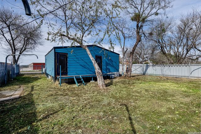 11334 S US HIGHWAY 181 3, San Antonio, TX 78223