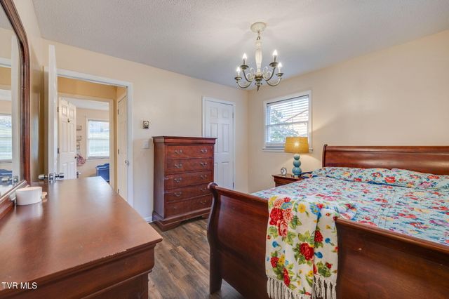 18 Ross Street, Bristol, TN 37620