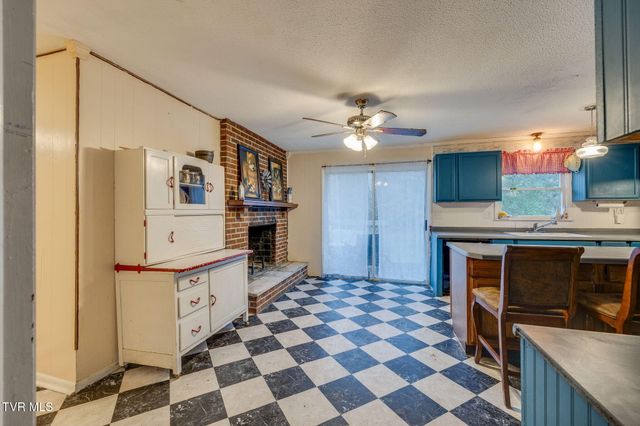 18 Ross Street, Bristol, TN 37620